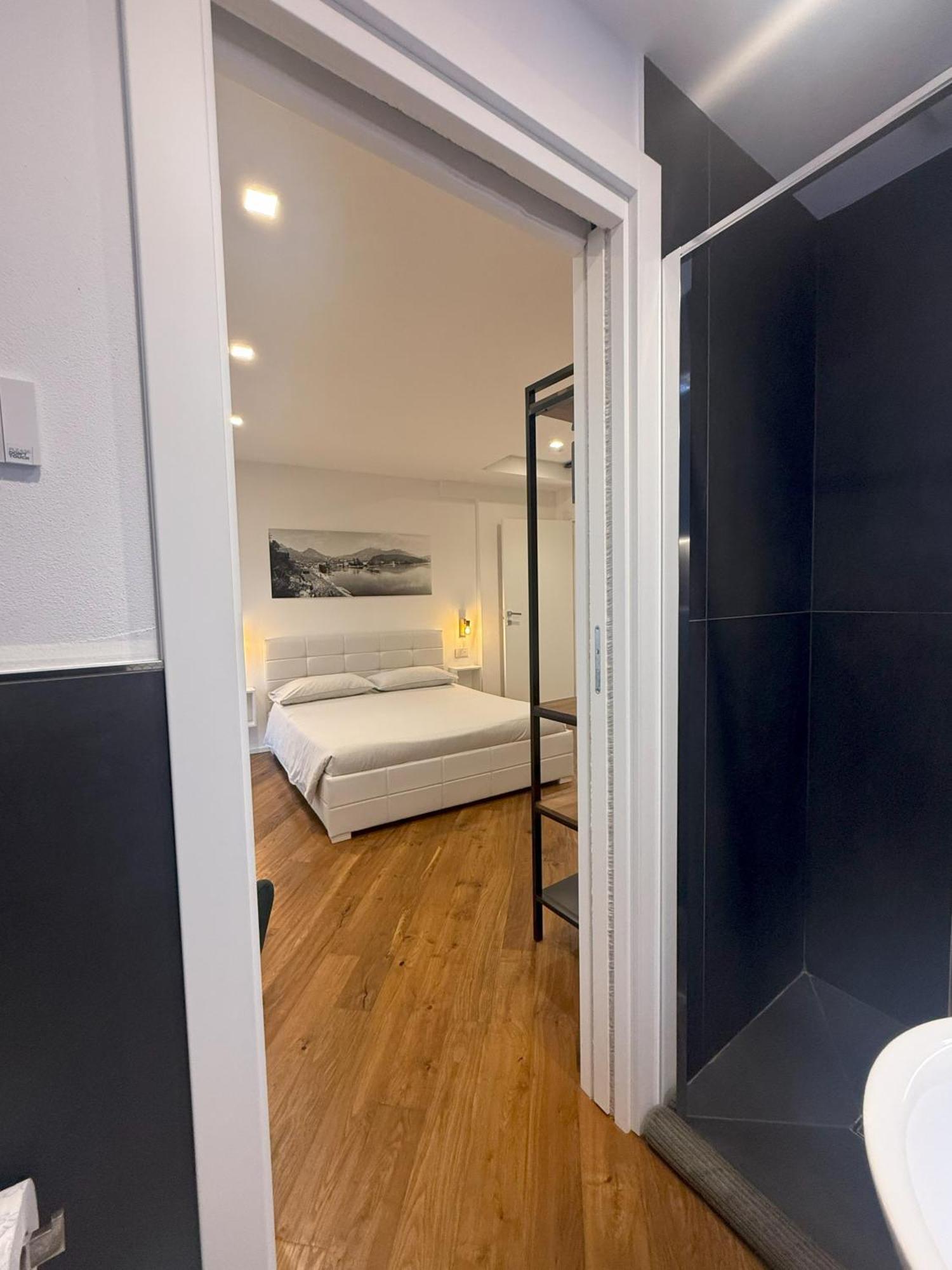 ארקו East West Room מראה חיצוני תמונה