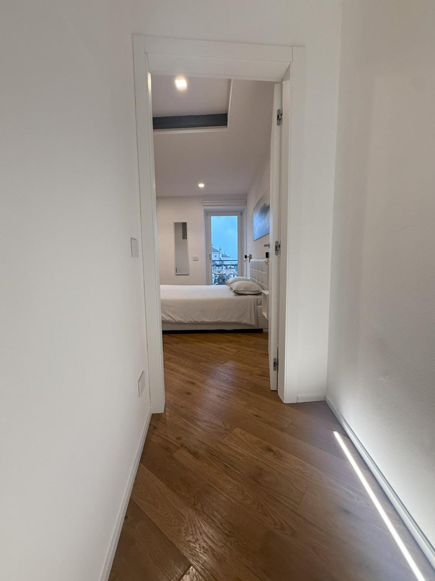 ארקו East West Room מראה חיצוני תמונה